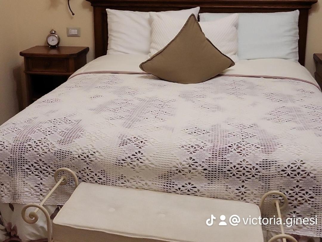 Melany Vicino Centro Bed & Breakfast *